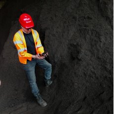 8T LOOSE COMPOST SOIL CONDITIONER DELIVERED IN NOTTINGHAMSHIRE 8T LOOSE COMPOST SOIL CONDITIONER DELIVERED IN NOTTINGHAMSHIRE